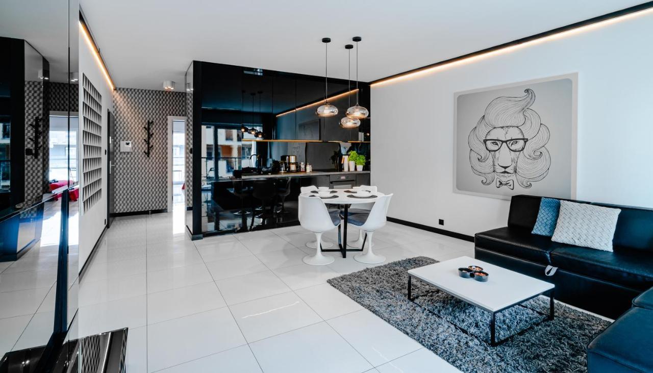 Apartamenty Homely Place Serce Poznania - Stary Rynek - Parking المظهر الخارجي الصورة