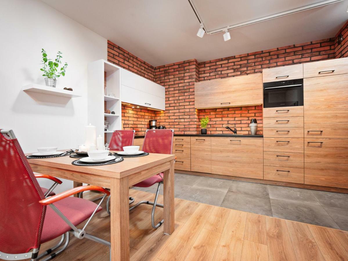 Apartamenty Homely Place Serce Poznania - Stary Rynek - Parking المظهر الخارجي الصورة